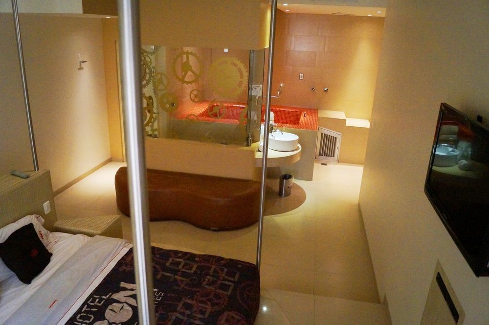 Love Hotel Kron Mexico By Eksteriør billede